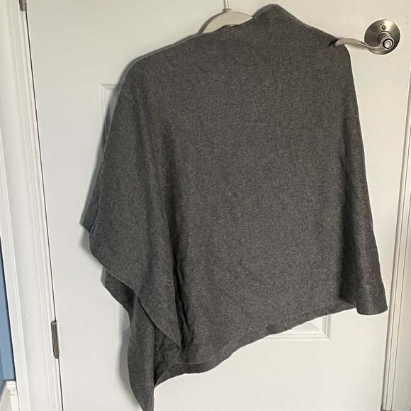 New! Red Envelope 100% cashmere Poncho dark gray nwot 47128 - Picture 6 of 16